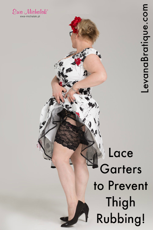 Lace Garters to Combat Thigh Rubbing, Levana Bratique